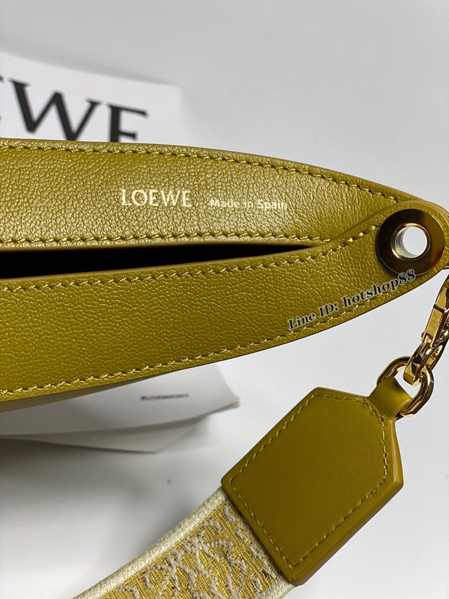 Loewe專櫃同步2022最新款Luna半月形Hobo手袋 羅意威全皮字母肩帶小號月亮包 型號10193 lyw1450